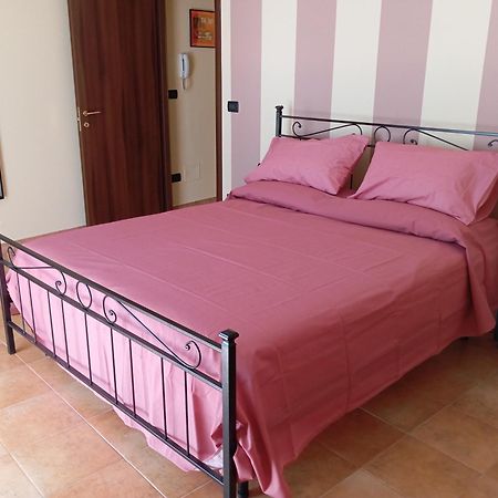 La Casa Di B Villa Paganica Bagian luar foto