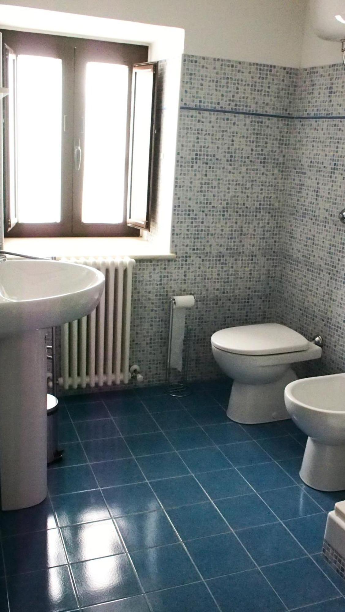 La Casa Di B Villa Paganica Bagian luar foto